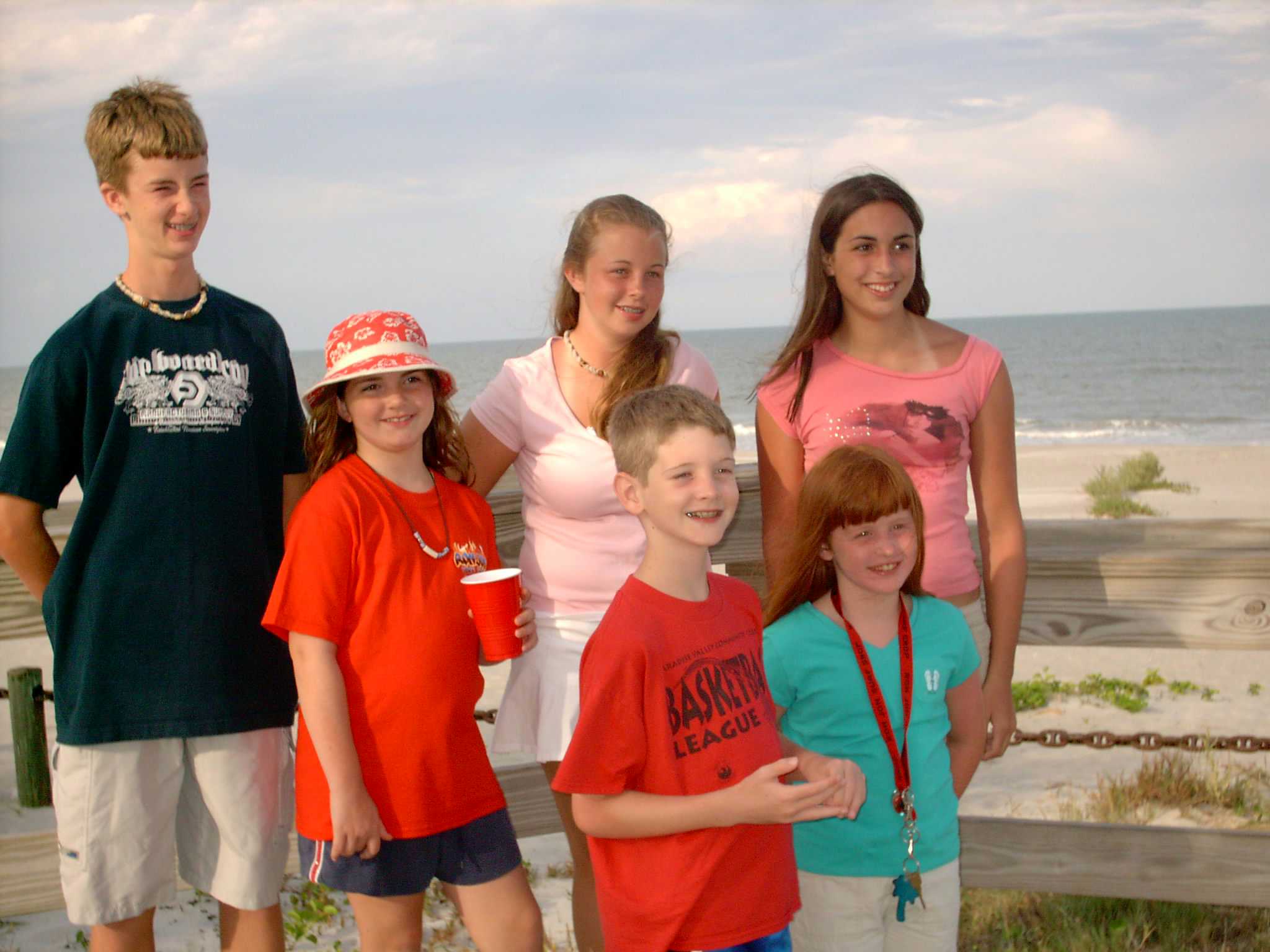 2004 Six Second Cousins.jpg